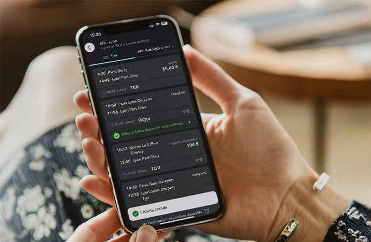 Visual que muestra la activación de una alerta de tren completo en la aplicación SNCF Connect